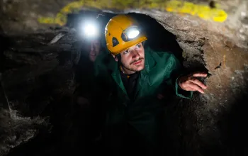 Výpustek Cave